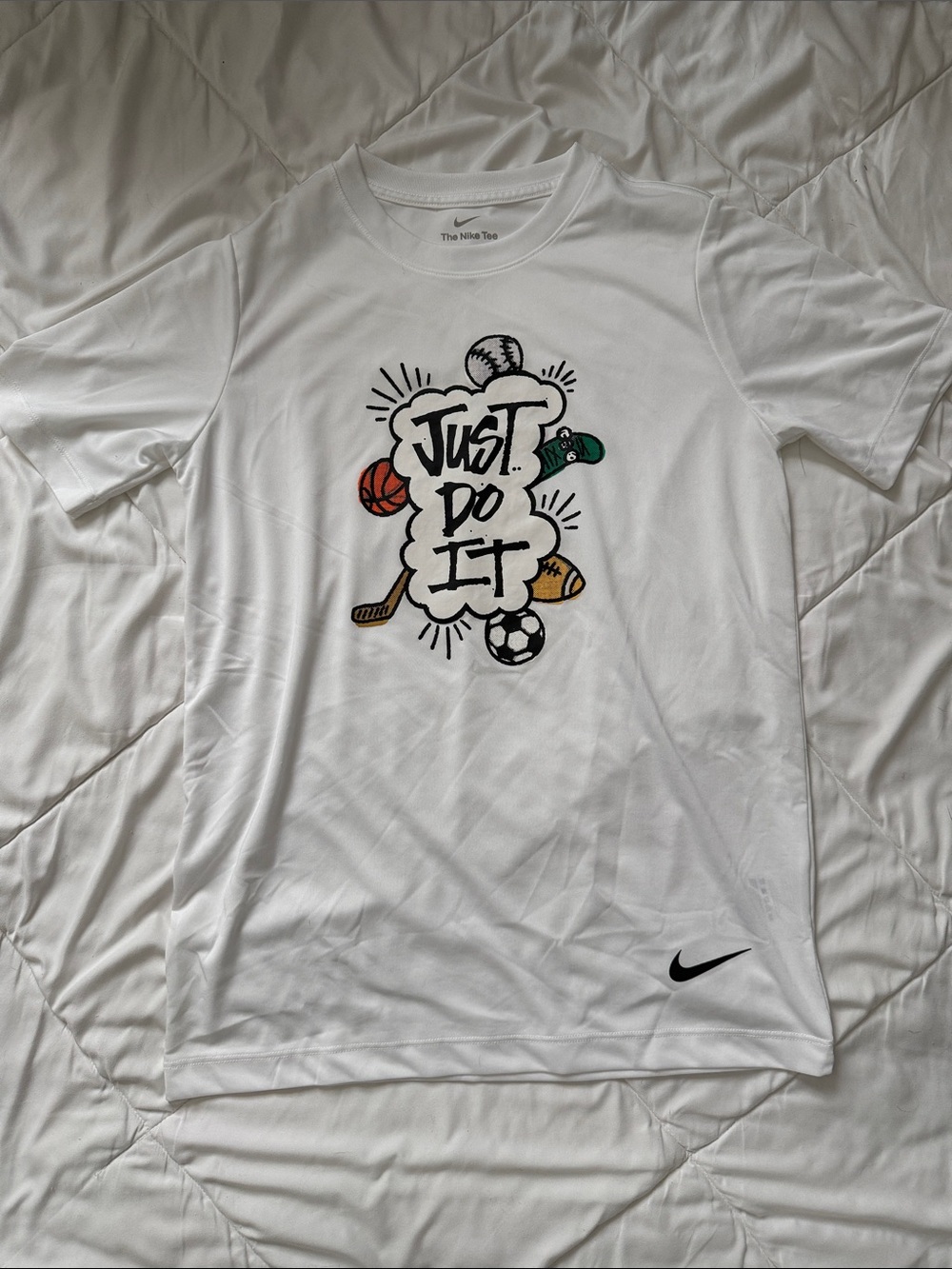 Nike White 'Just Do It' Sports Graphic Short Sleeve Tee